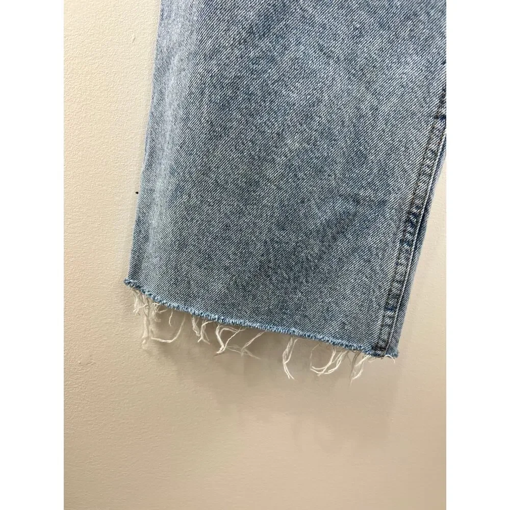 ZARA Blue Medium Wash Button Fly Raw Hem Cropped Straight Leg Jeans Size 6